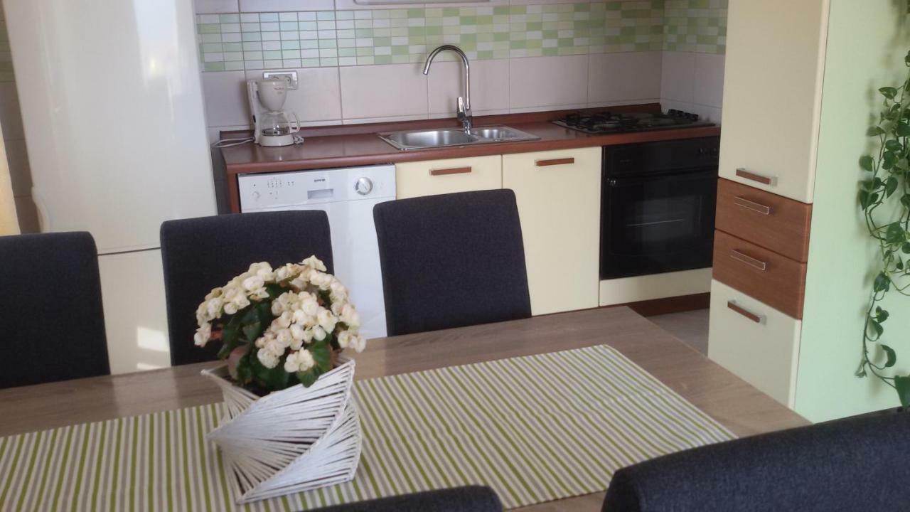 Apartments Marcic Bol Exteriér fotografie